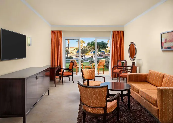 Doubletree By Hilton Sheikh Bay אתר נופש 4*