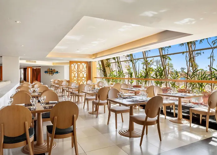 אתר נופש Doubletree By Hilton Sheikh Bay