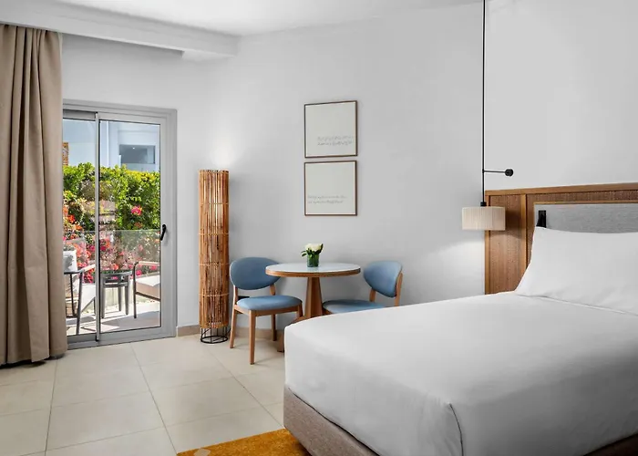 Doubletree By Hilton Sheikh Bay אתר נופש שארם א-שייח