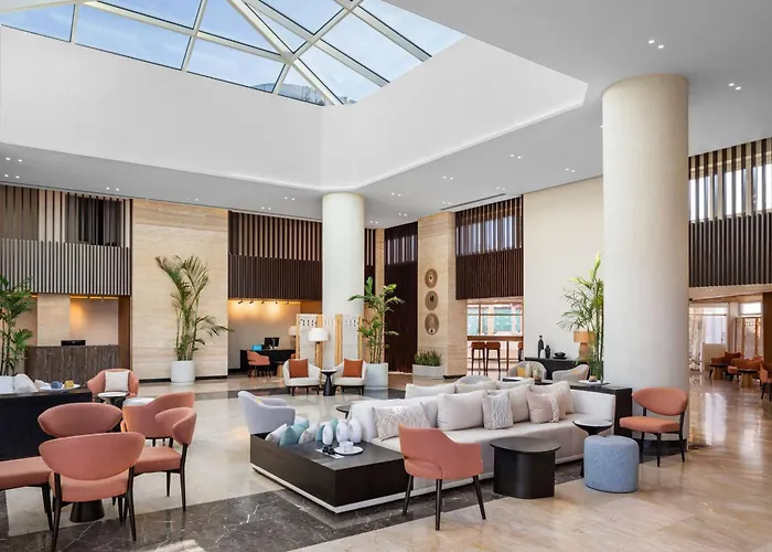 אתר נופש Doubletree By Hilton Sheikh Bay 4*