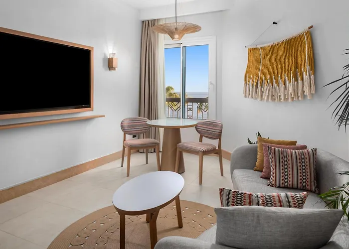 Doubletree By Hilton Sheikh Bay אתר נופש