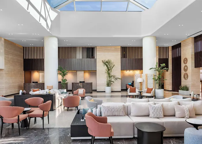 Doubletree By Hilton Sheikh Bay 4*