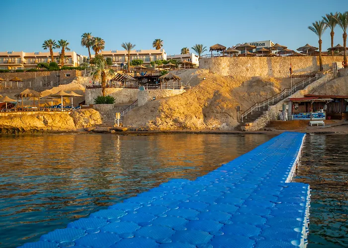 منتجع Doubletree By Hilton Sheikh Bay